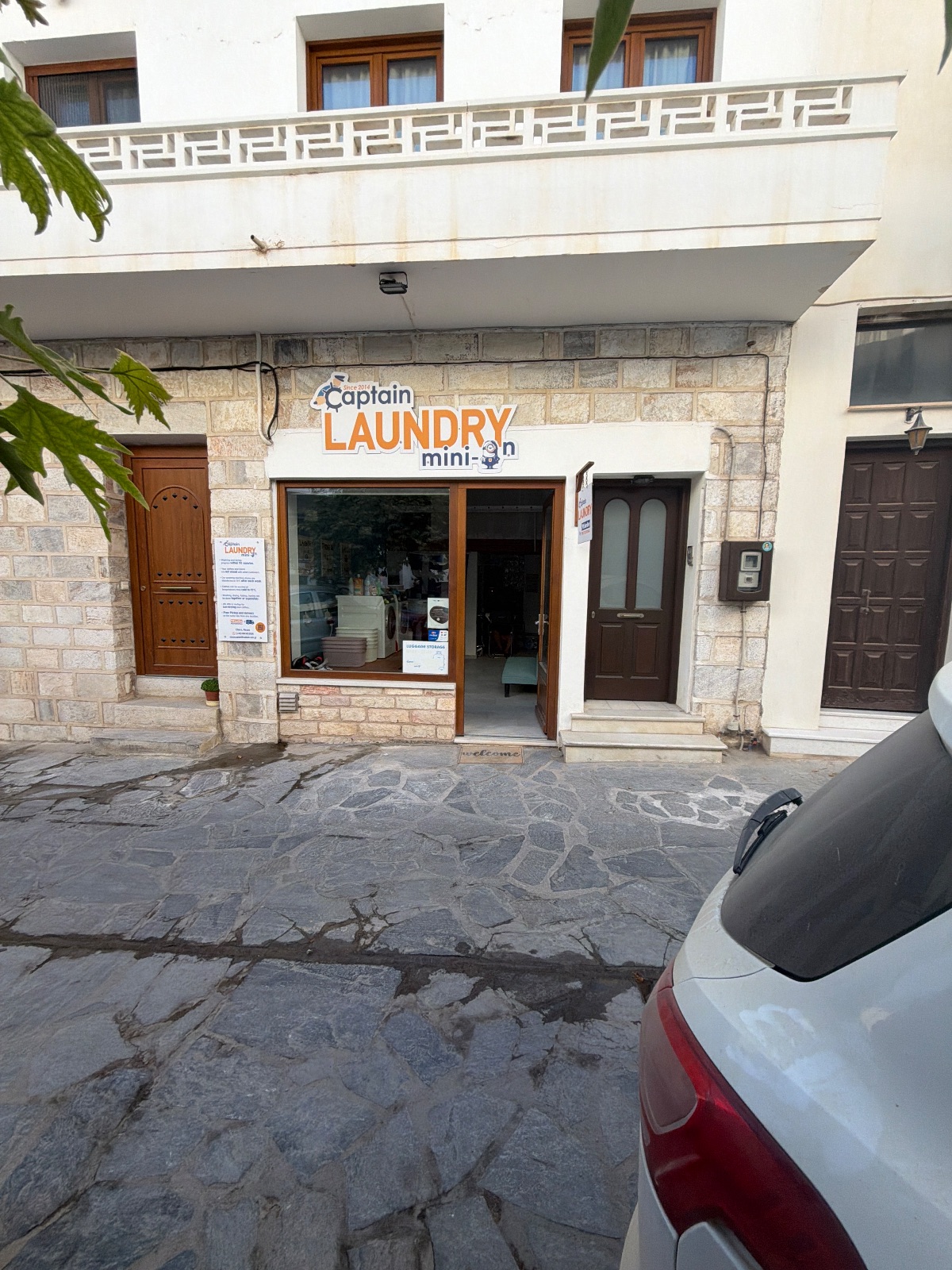 Captain Laundry - Mini-on