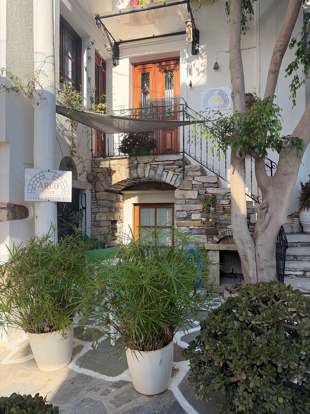 Arco Naxos